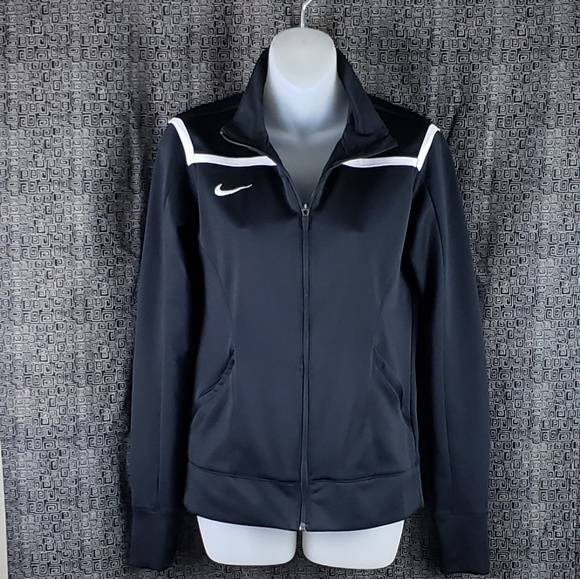nike dri fit essential jacket